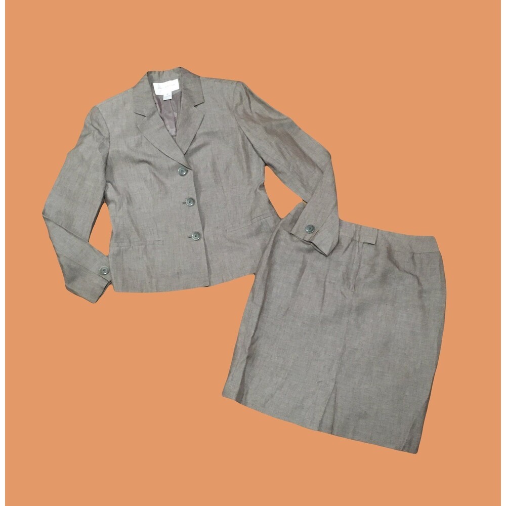 Jones New York size 6 Chocolate Linen Vintage 2 piece blazer suit